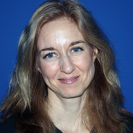 Lara Gillease